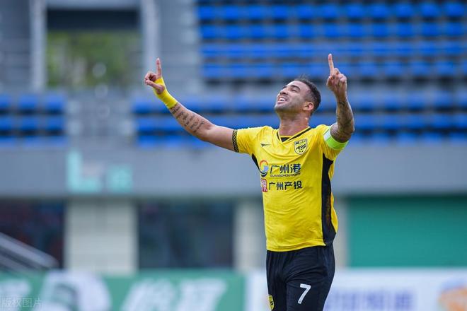 今晨意甲焦点战；广州队扳平良机；震撼外界；心理建设被强调的简单介绍
